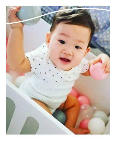 芬蘭紙箱也能拿來關小孩