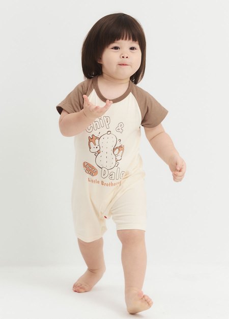 BABY迪士尼棉質拉克蘭連身包屁衣-奇奇蒂蒂-駝色1