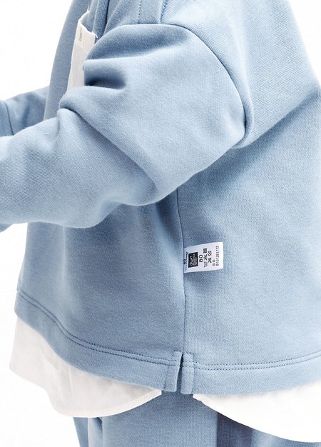 BABY假兩件寬鬆上衣-淺藍3