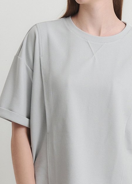 華夫格休閒寬版孕哺上衣-淺灰1