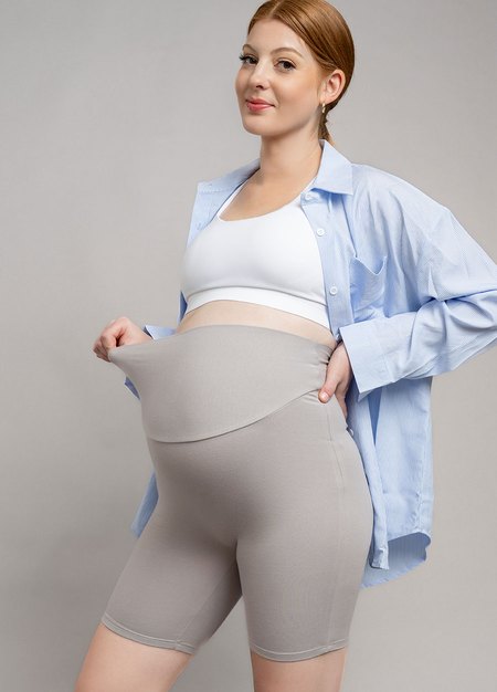 超彈舒適五分瑜珈孕婦褲-淺灰1