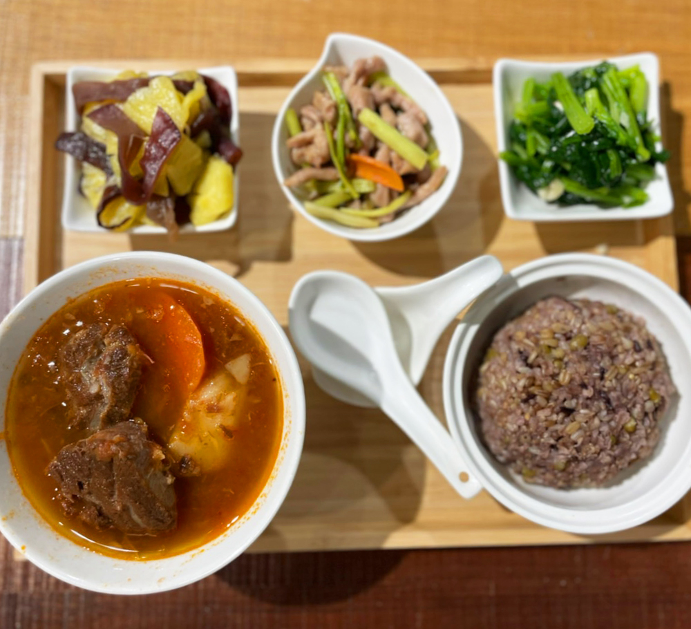 五星主廚月子餐